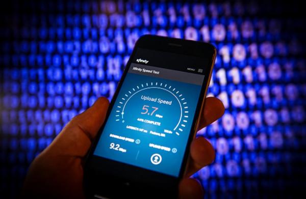عدن.. خدمة الانترنت تتراجع في عدن 50%