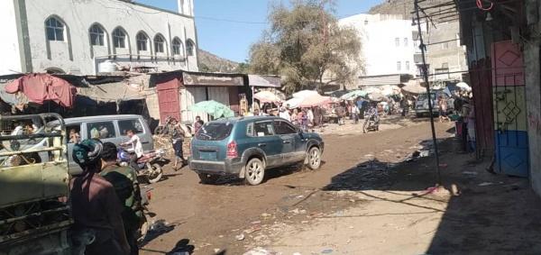 قتيل وثلاثة مصابين ضحايا مواجهات مجموعتين مسلحتين في تعز