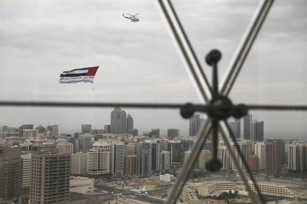 الإمارات تعلن اعتراض وتدمير صاروخ باليستي
