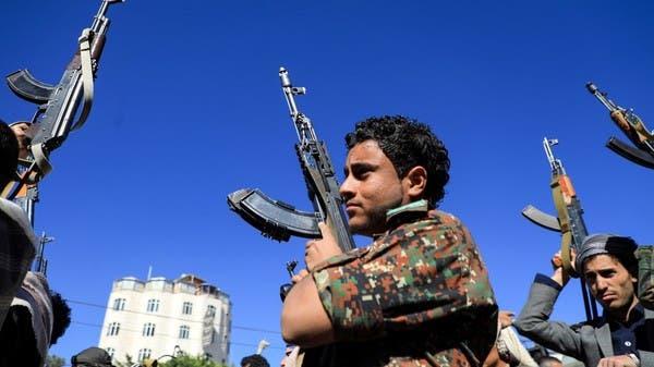 مليشيا الحوثي تجبر عقال الحارات على حشد مقاتلين وتوجه تهديدات باعتقال المتقاعسين