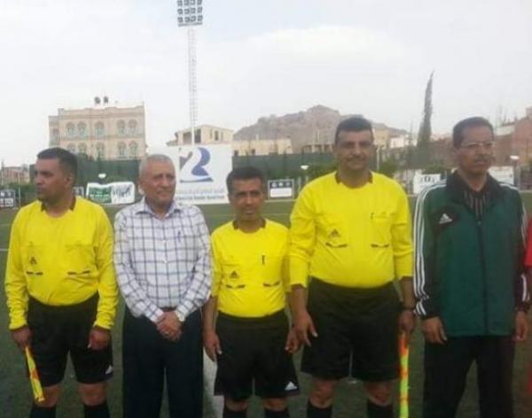 العثور على الحكم الدولي السابق حسن قرمه مقتولاً في منزله بصنعاء