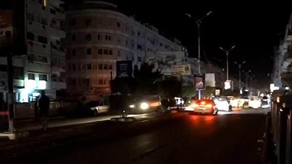 سكان عدن يستقبلون شهر رمضان بأزمة كهرباء متفاقمة