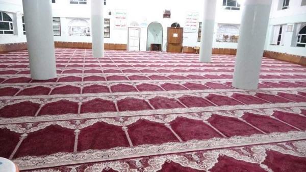 شمل تأخيراً لموعد الإفطار.. مليشيات الحوثي تعمم على مساجد إب تقويماً جديداً لمواعيد الأذان