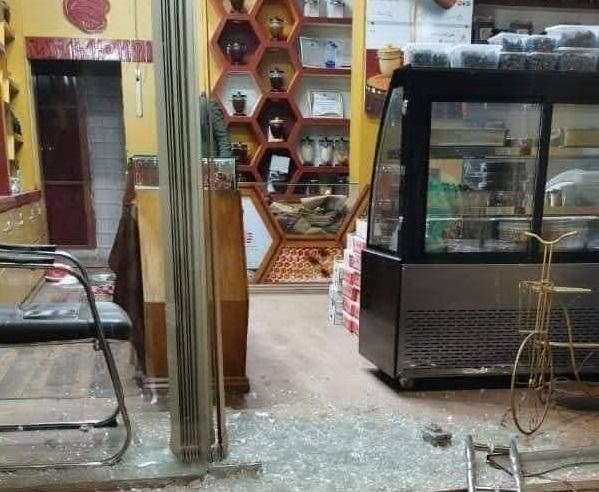 مجهولان يلقيان قنبلة إلى محل تجاري في صنعاء