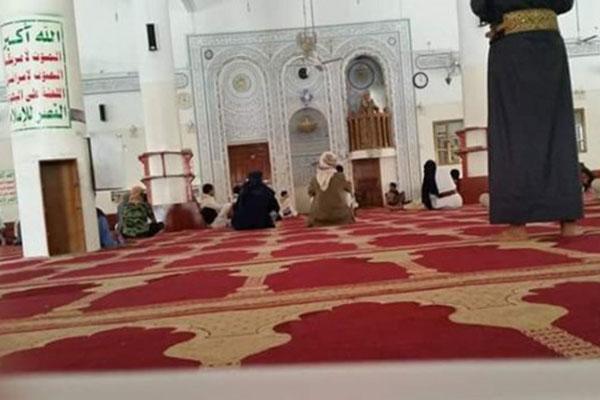 مليشيا الحوثي تغلق عدداً من المساجد جنوبي صنعاء