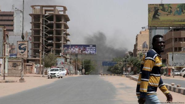للمرة الثانية.. الطلبة اليمنيون العالقون في السودان يشكون تفاقم معاناتهم وتجاهل مجلس القيادة والحكومة