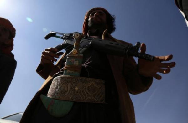 قبائل الحدأ تعلن النكف القبلي بصنعاء عقب اعتقال مليشيا الحوثي لعدد من ابنائها 