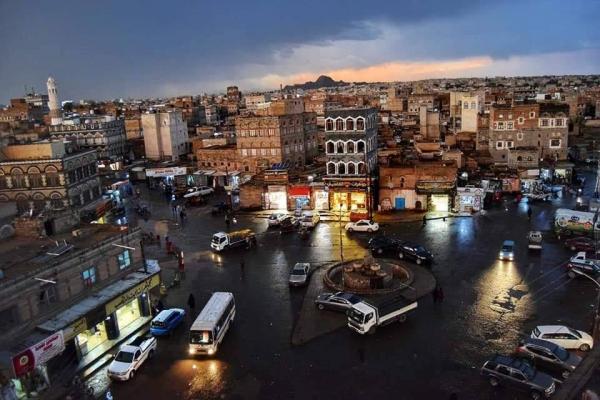 مشرف حوثي يسطو على أرض مخصصة لبناء قسم شرطة بذمار