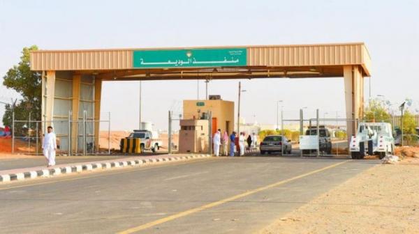 اليمن.. مصادر تؤكد اختلاس أكثر من مائة مليار ريال سنويا من إيرادات منفذ الوديعة (تصويب)