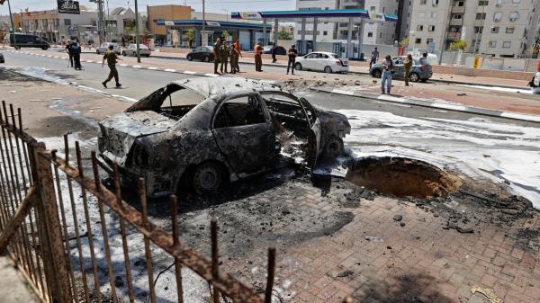 كيف اشتعلت المواجهات بين إسرائيل والفلسطينيين حتى تصل لمستوى كبير من التصعيد خلال أقل من أسبوعين؟