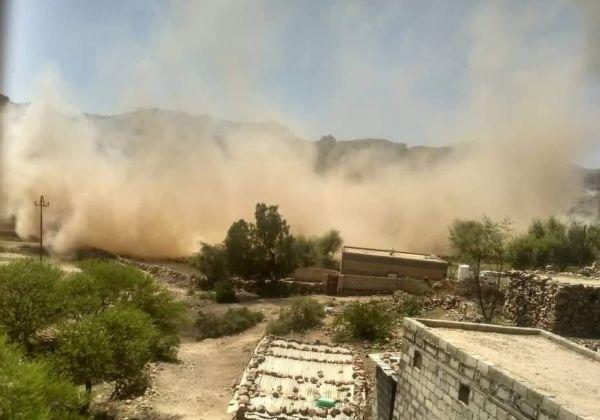 الضالع.. مليشيا الحوثي تفجر منزلاً بمديرية جُبَن