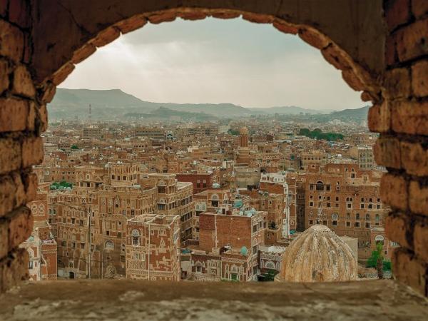 حملات جباية حوثية تستهدف مُلَّاك العقارات بالعاصمة صنعاء