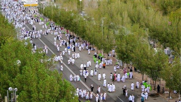 عبر قطار المشاعر.. بدء نفرة الحجاج من عرفات إلى مزدلفة