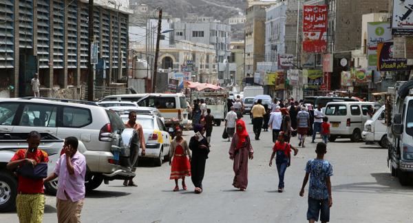 في ثاني هجوم مسلح بعدن.. اغتيال مسؤول أمني وإصابة مرافقيه