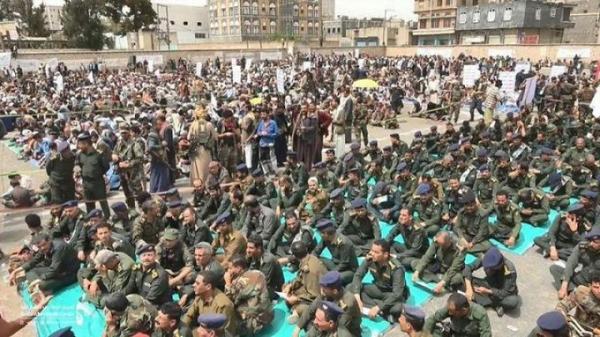 الحوثيون يجبرون الموظفين الحكوميين على حضور فعاليتهم الطائفية "يوم الغدير"