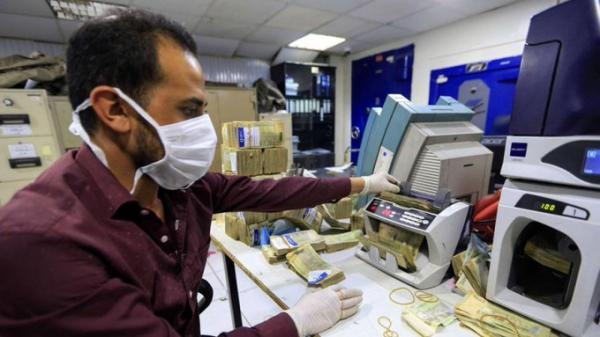 مصادر مصرفية بـ #عدن: ارتفاع قيمة شراء الدولار الأمريكي الواحد إلى 1158 ريالاً والريال السعودي 304 ريالات #وكالة_خبر