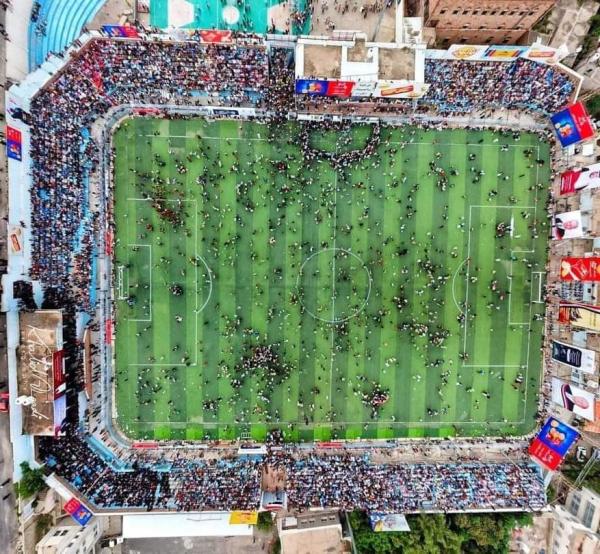 الجماهير تُفشل فعالية رياضية تحت مسمى كأس الأمير القطري في تعز (صور)