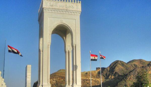 مليشيات الحوثي تعتزم إزالة النصب التذكاري للشهداء المصريين في صنعاء