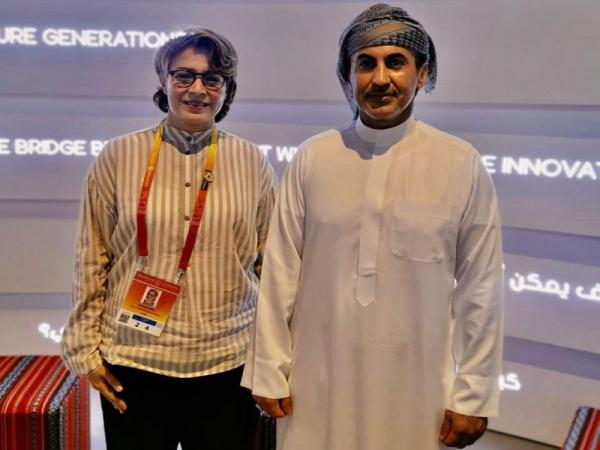 أحمد علي عبدالله صالح يزور الجناح اليمني في معرض إكسبو 2020 بدبي ويلتقي بالعالمة اليمنية مناهل ثابت