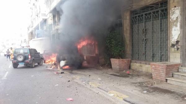 إصابة شخصين بانفجار عبوة ناسفة في تعز