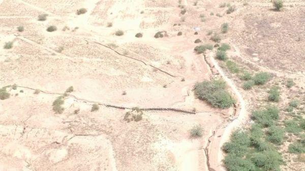 وفاة طفل غرقًا في أحد خنادق مليشيا الحوثي جنوبي الحديدة