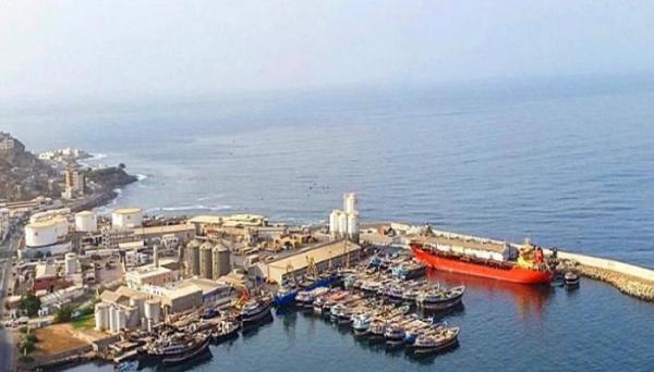 مصر تدين الهجوم الحوثي على ميناء الضبة النفطي