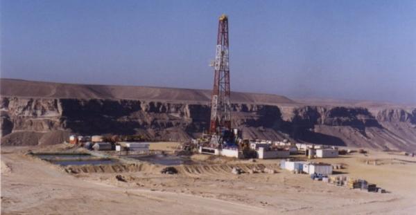 شركة كالفالي الكندية تعلن إيقاف عملها بكافة القطاعات النفطية في اليمن