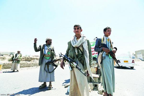 ارتكب الحوثيون أغلبها.. أكثر من 13 ألف انتهاك بحق المدنيين في نقاط التفتيش في اليمن