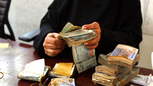 صرافو صنعاء يرفضون ابتزاز مليشيات الحوثي