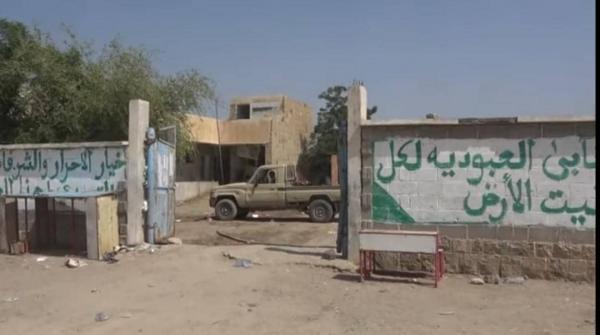 الساحل الغربي.. خسائر متواصلة لمليشيات الحوثي في أطراف مقبنة وجبل راس والجراحي