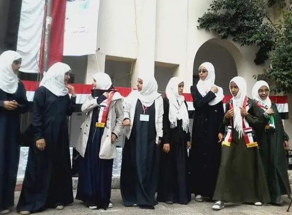 عصابة حوثية تقتحم مدرسة للبنات بصنعاء وتعتدي على المديرة والمعلمات