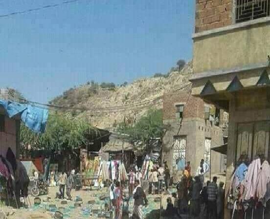 قتلى وجرحى بانفجار قنبلتين في سوق للقات بشرعب الرونة