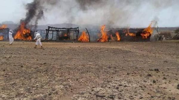 وفاة وإصابة ثمانية أشخاص في حريق مخيم للنازحين بمارب