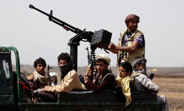 مليشيا الحوثي تعتقل عدداً من بائعي "القات" في ذمار