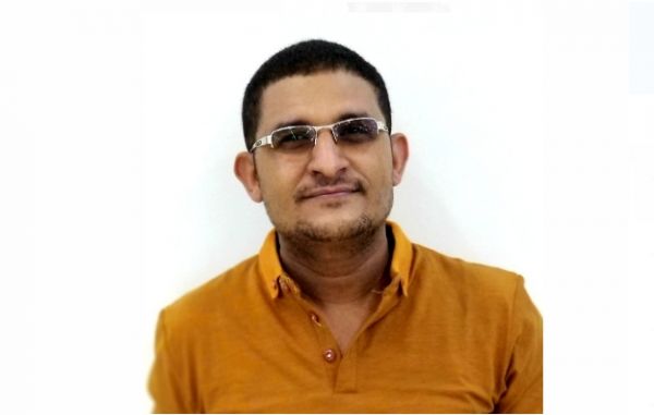 اختفاء ناشط ساخر بصنعاء وسط اتهامات للحوثيين باختطافه