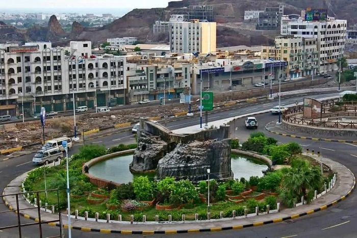 عدن.. ضبط متهمين بعمليات نصب تجاوزت 290 ألف دولار