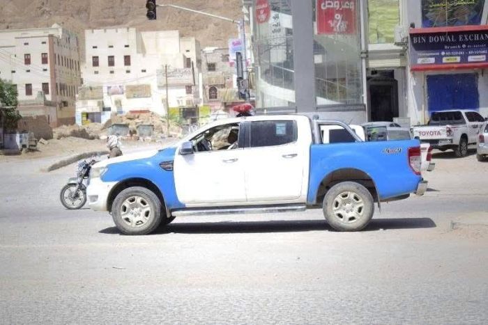 شرطة تريم حضرموت توضح بشأن مقطع متداول حول حادثة الطقم الأمني مع العائلة