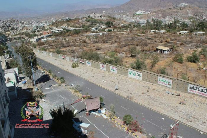 استشهاد جندي وإصابة آخر في اشتباكات مع الحوثيين شرق تعز