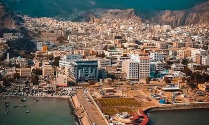 عدن.. انتحار جندي بسبب الفقر وتأخر الرواتب