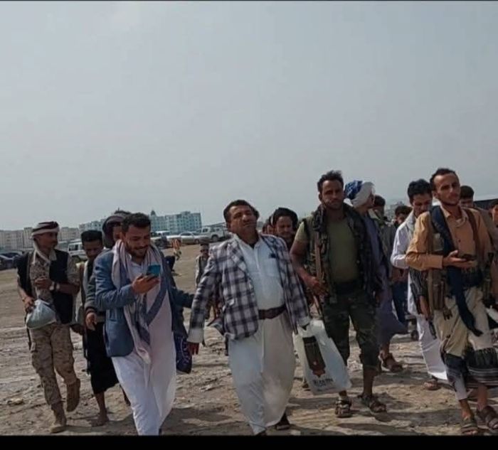 غموض يلف احتجاز شيخ موالٍ للحوثيين في إب منذ أسبوع