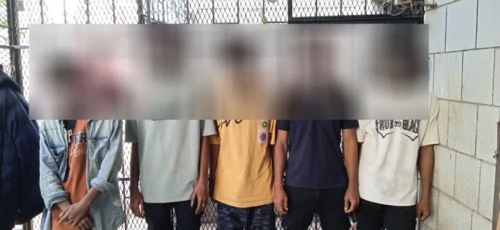 القبض على 5 متهمين بحوزتهم حشيش وحبوب مخدرة في عدن