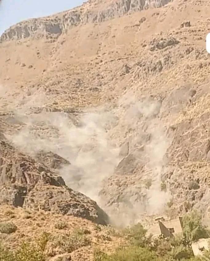 استحداثات عسكرية خطيرة يجريها الحوثيون في جبال السياني بإب وتحذيرات من كارثة تهدد آلاف السكان