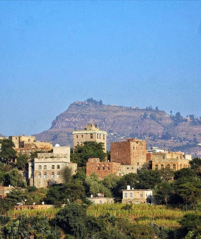 ثالث جريمة خلال 48 ساعة.. مقتل شخص في ظروف غامضة شرق مدينة إب