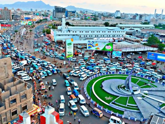 ضبط ثلاثة متورطين في سرقة بضائع تجارية بقيمة 35 ألف ريال سعودي بعدن