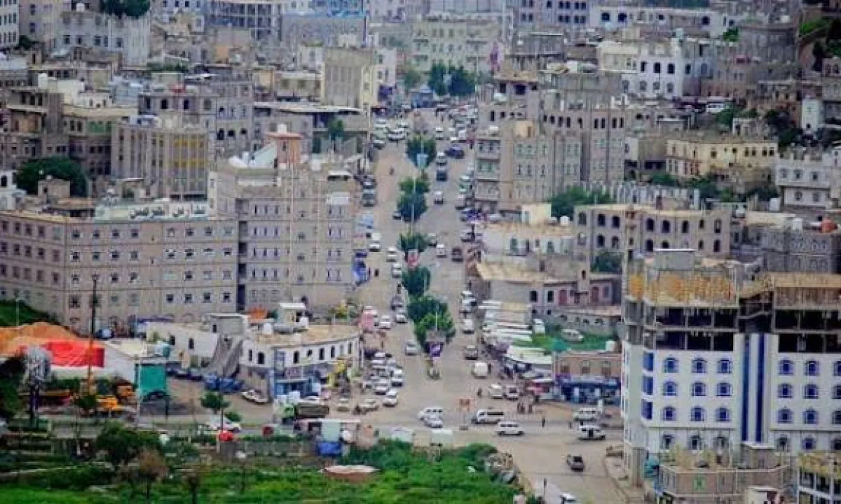 إصابة فتاة برصاص مسلح في مدينة إب
