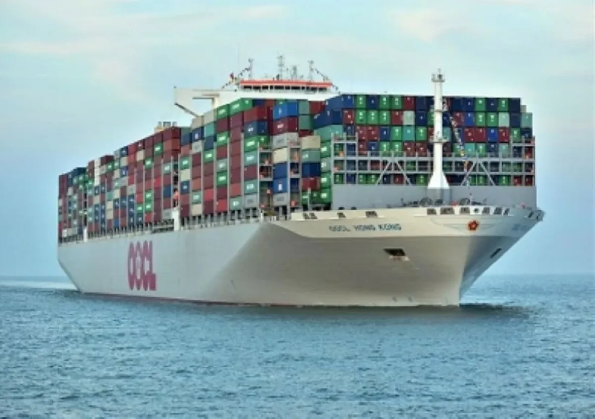 غرق سفينة شحن قبالة ليبيا.. إنقاذ طاقمها بالكامل