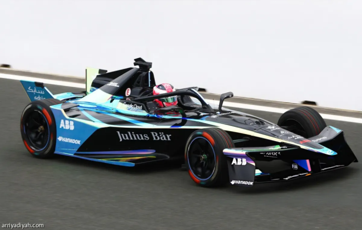 فورمولا إي تكشف عن GEN3 EVO: أسرع سيارة كهربائية فائقة في تاريخ البطولة