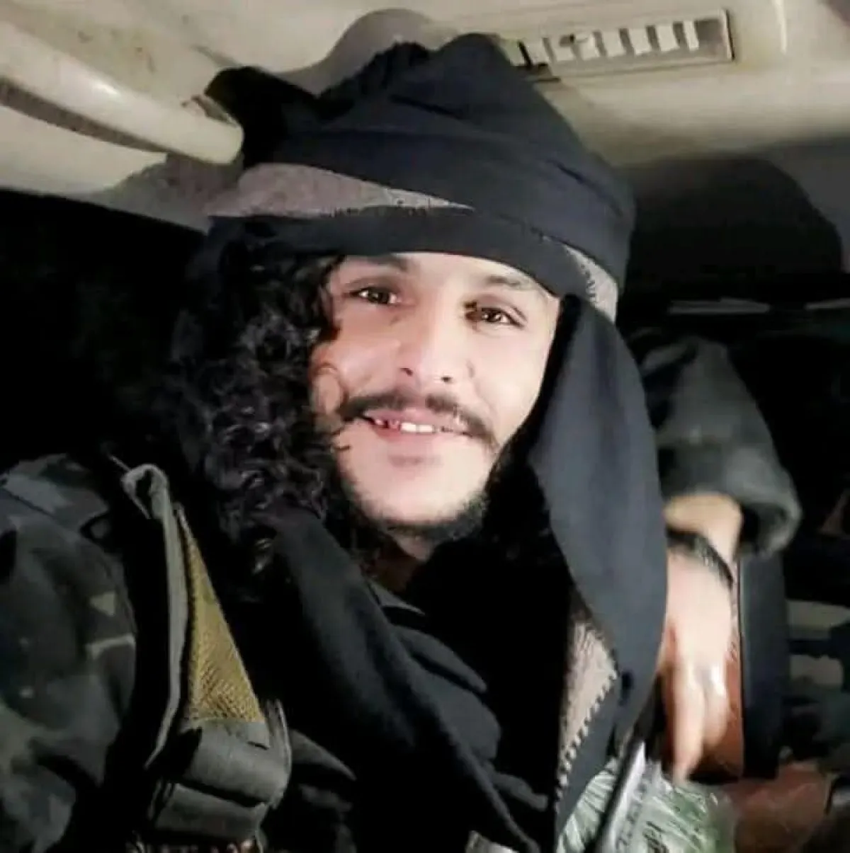 بعد تصفيته بدم بارد.. شهادات تجار رداع تبرئ الشاب 