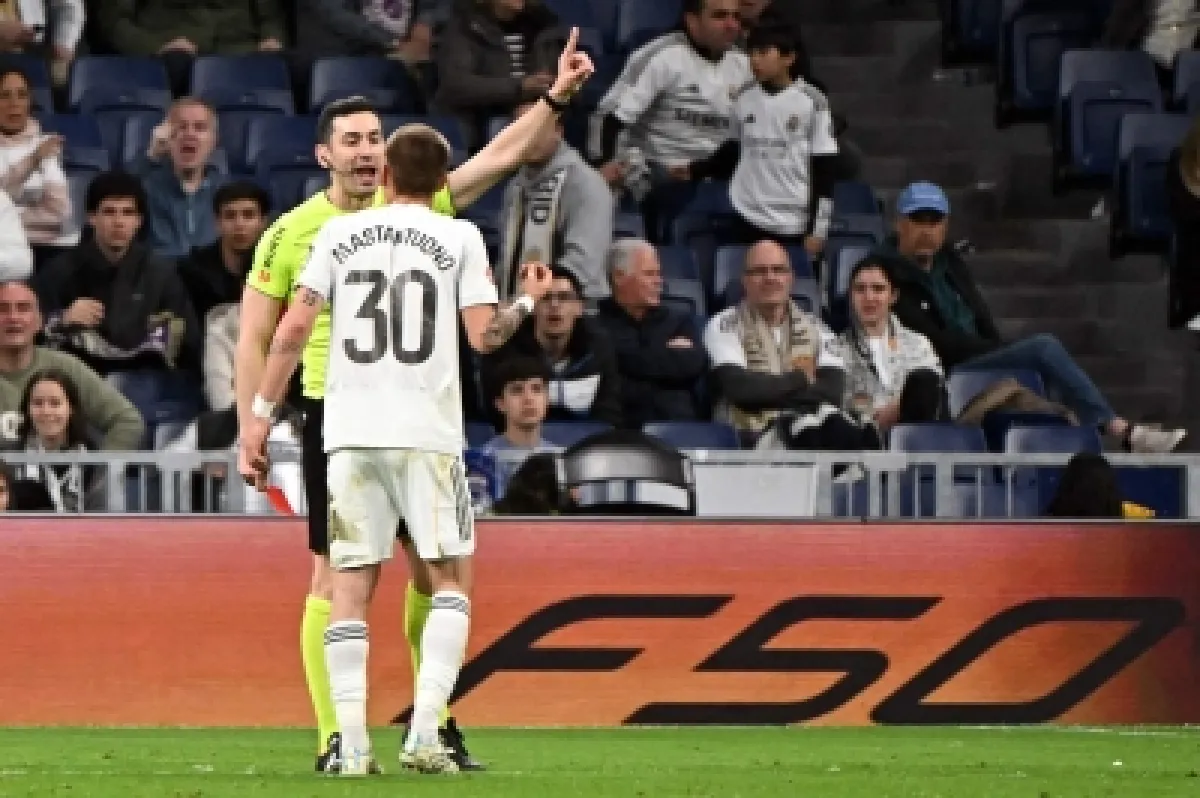 إيقاف نجم ريال مدريد مباراتين بسبب 