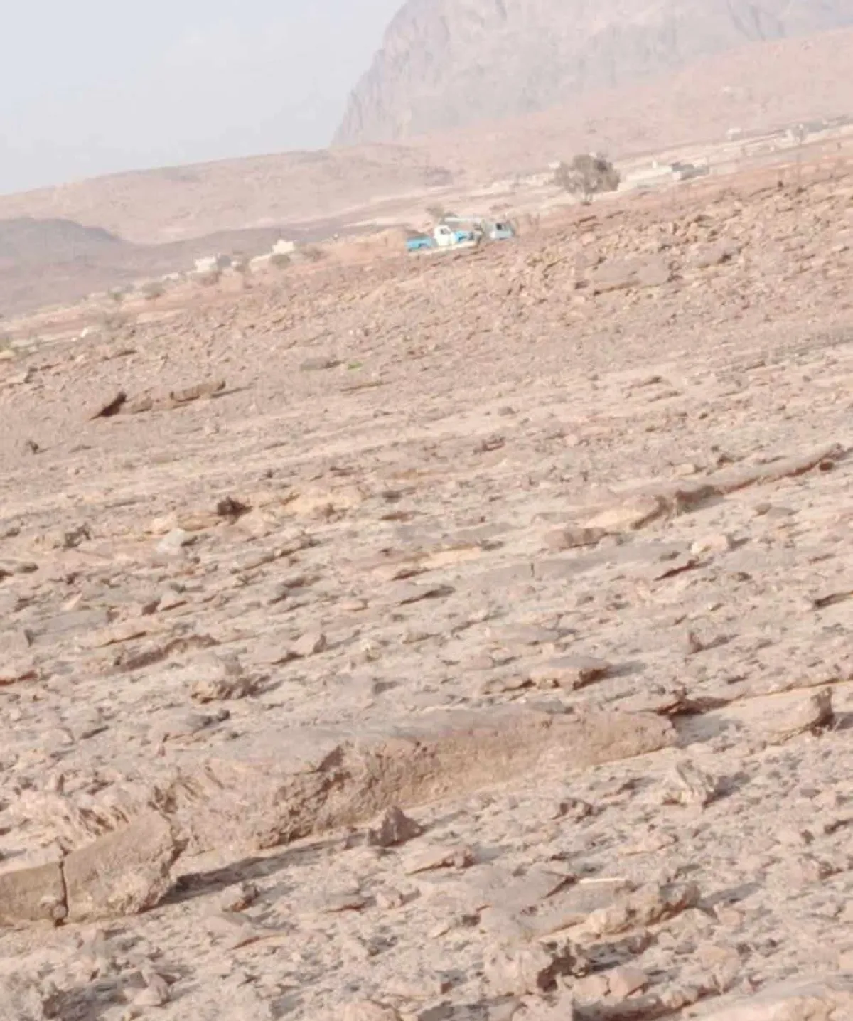 عمران.. قتلى وجرحى في اندلاع مواجهات بين قبليين والحوثيين في حرف سفيان